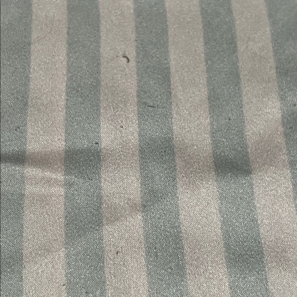 Victoria’s Secret Striped Satin Pajama Set - Picture 15 of 16